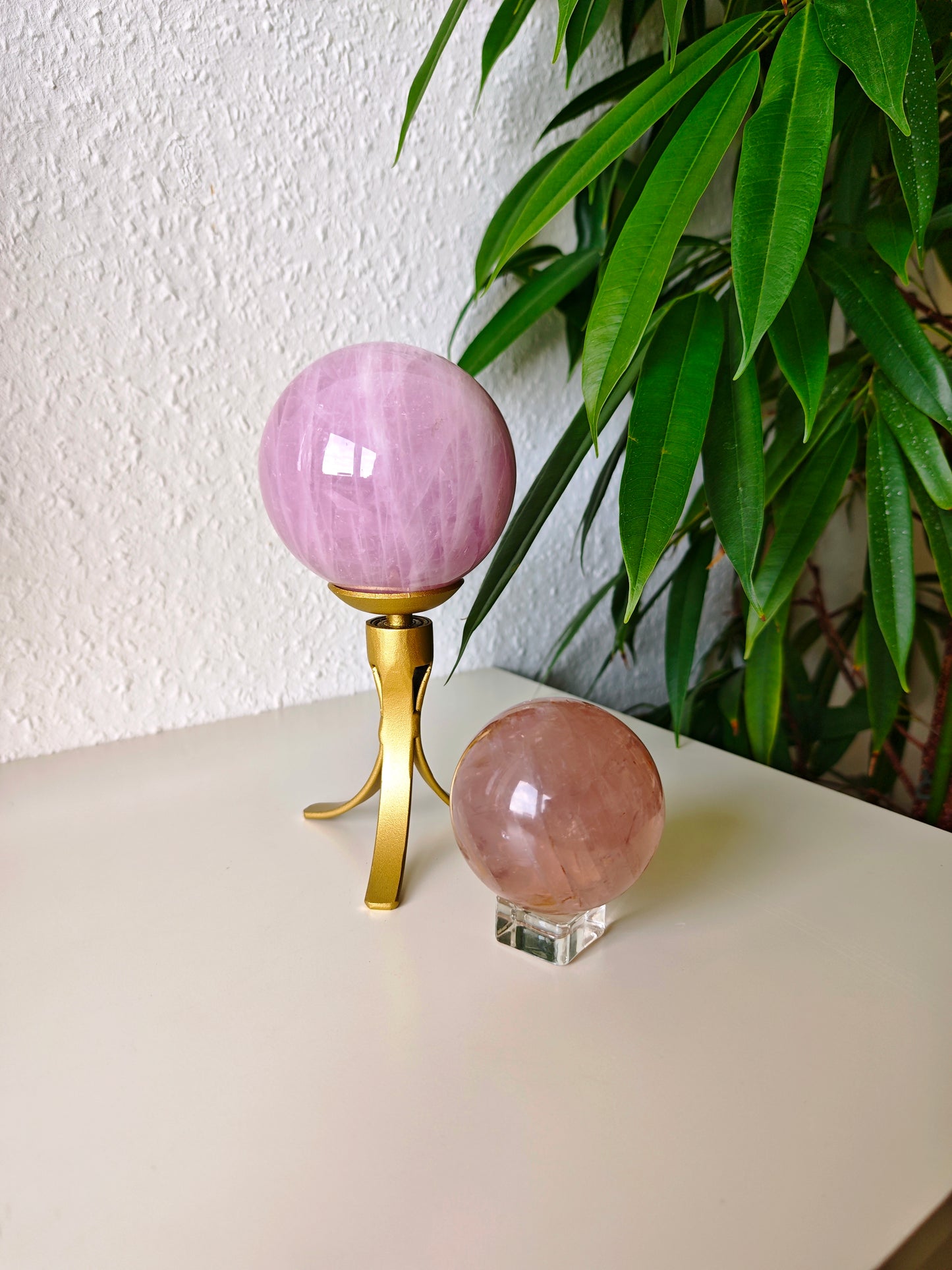 Rosenquarz Kugeln 130 & 52
