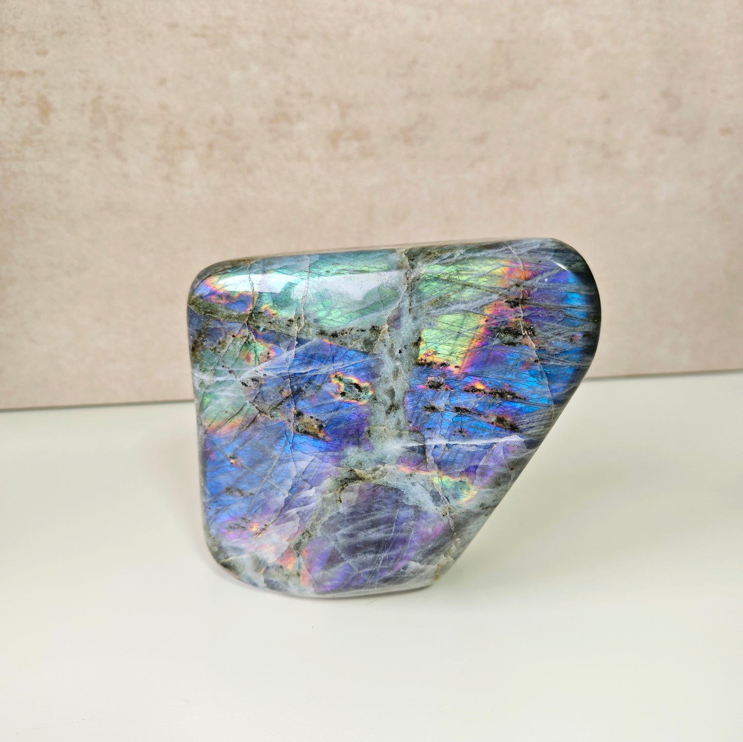 Labradorit Freiform 120A