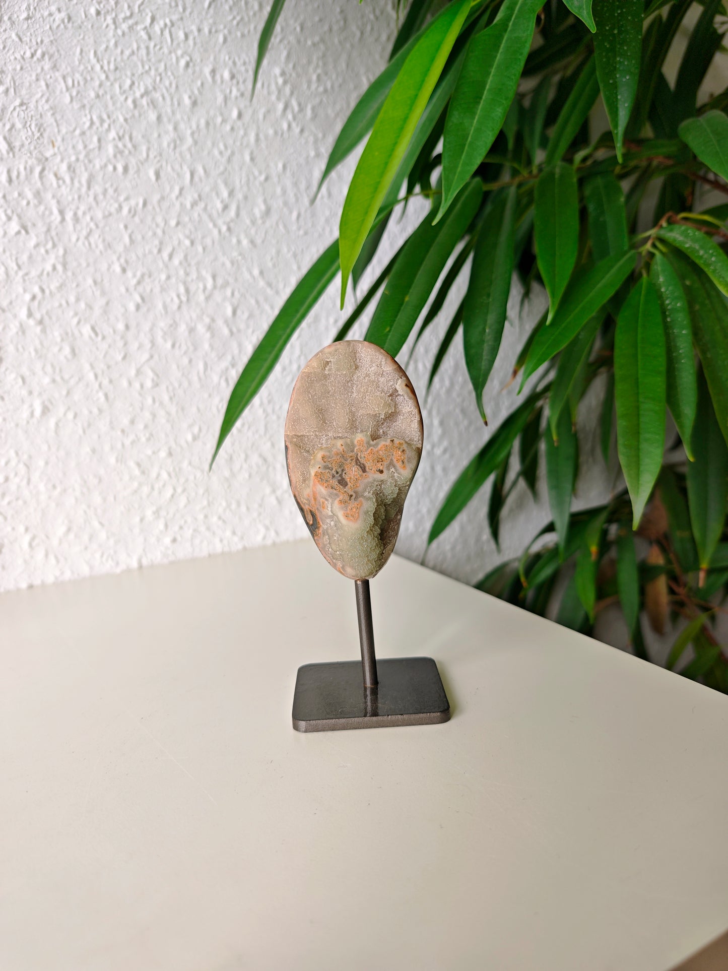 Grüner Amethyst mit Pyrit 45