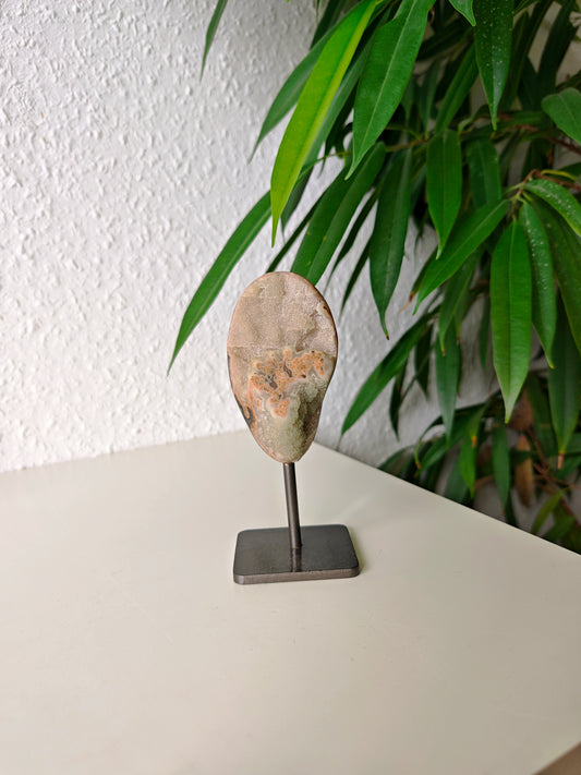 Grüner Amethyst mit Pyrit 45
