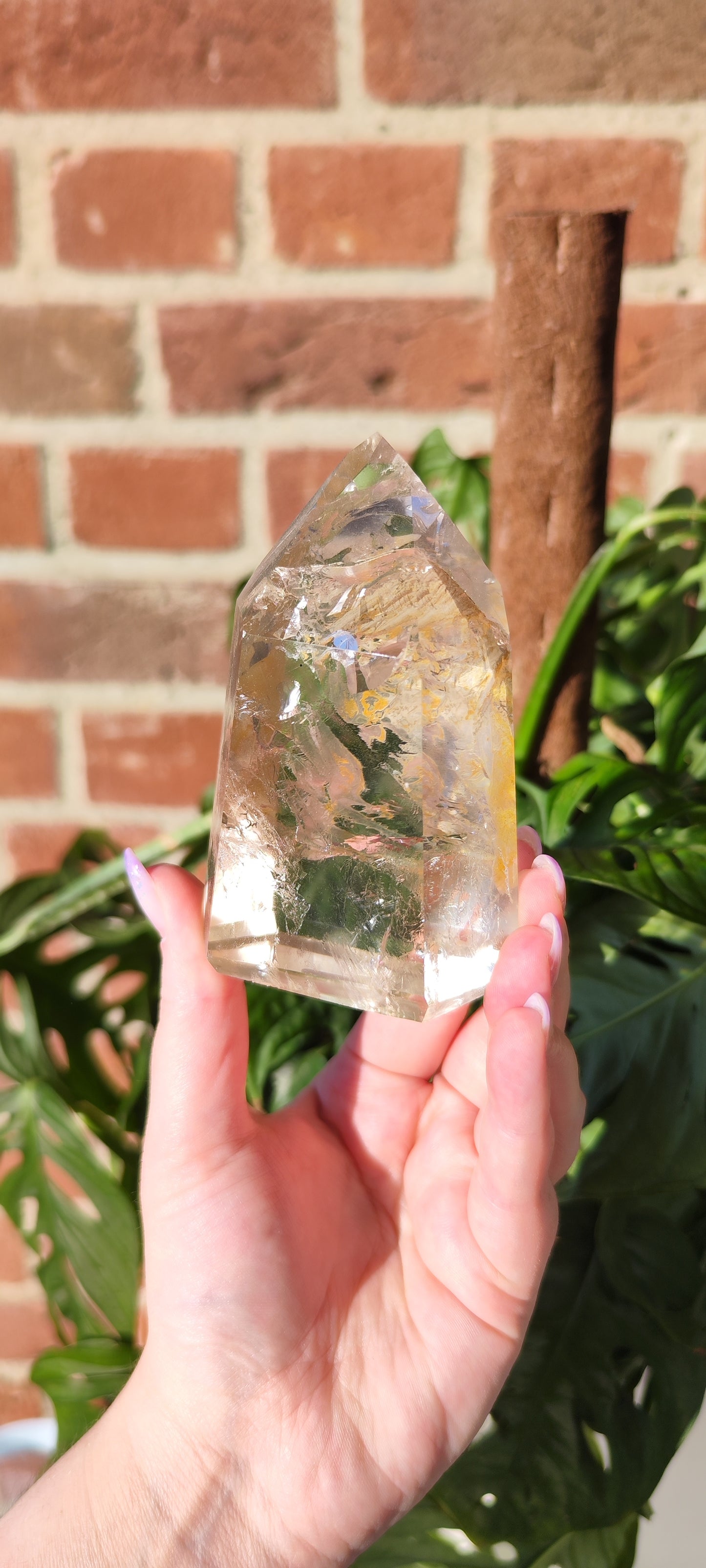 Golden Healer Lemurian Turm