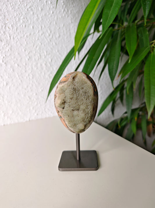 Grüner Amethyst mit Pyrit 69