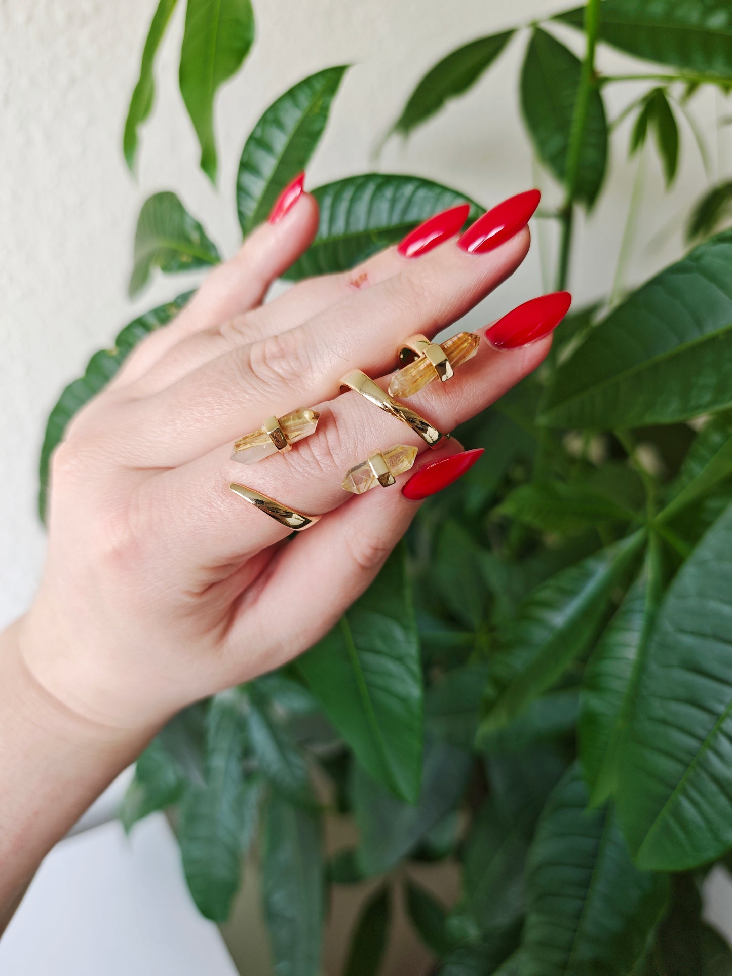 Goldener Rutil Doppelender Ring