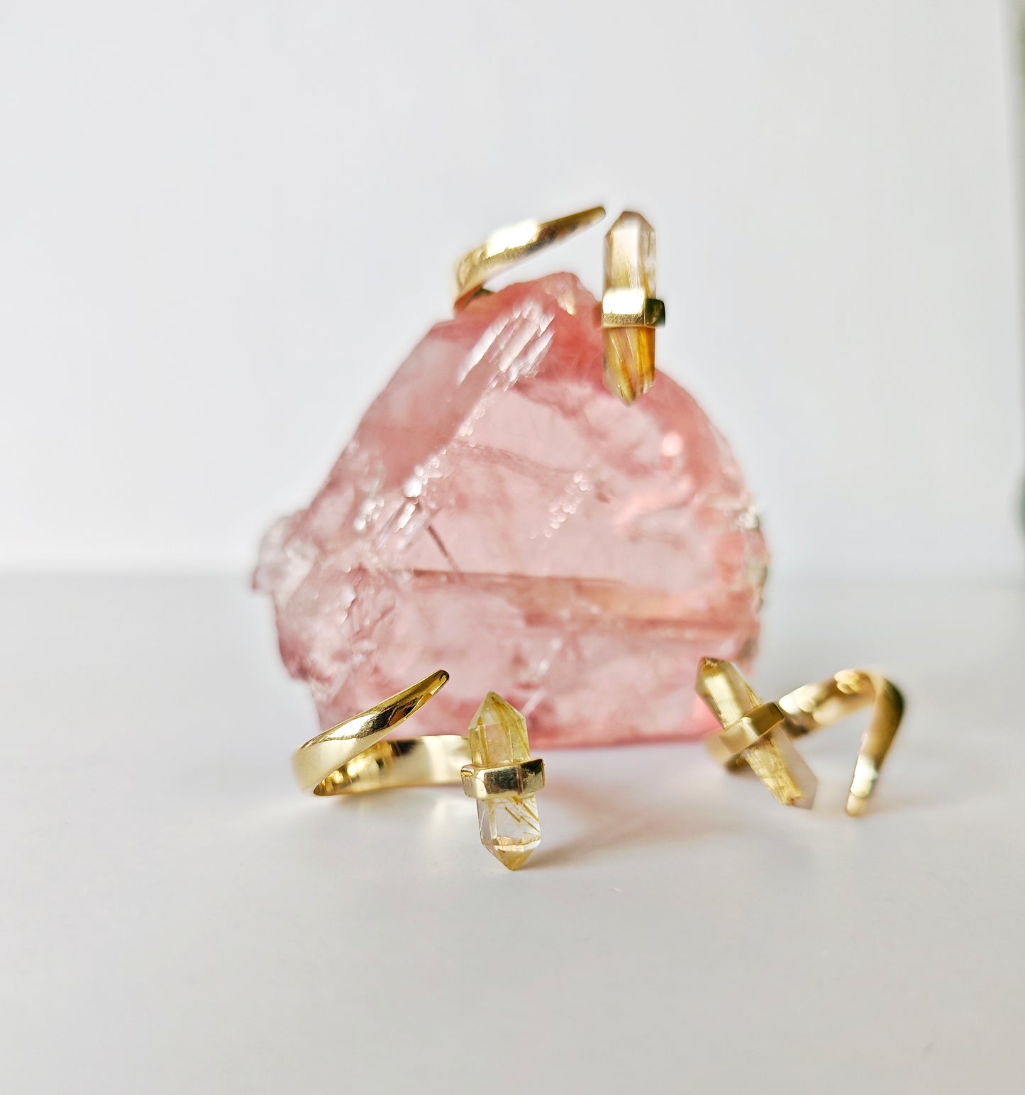 Goldener Rutil Doppelender Ring