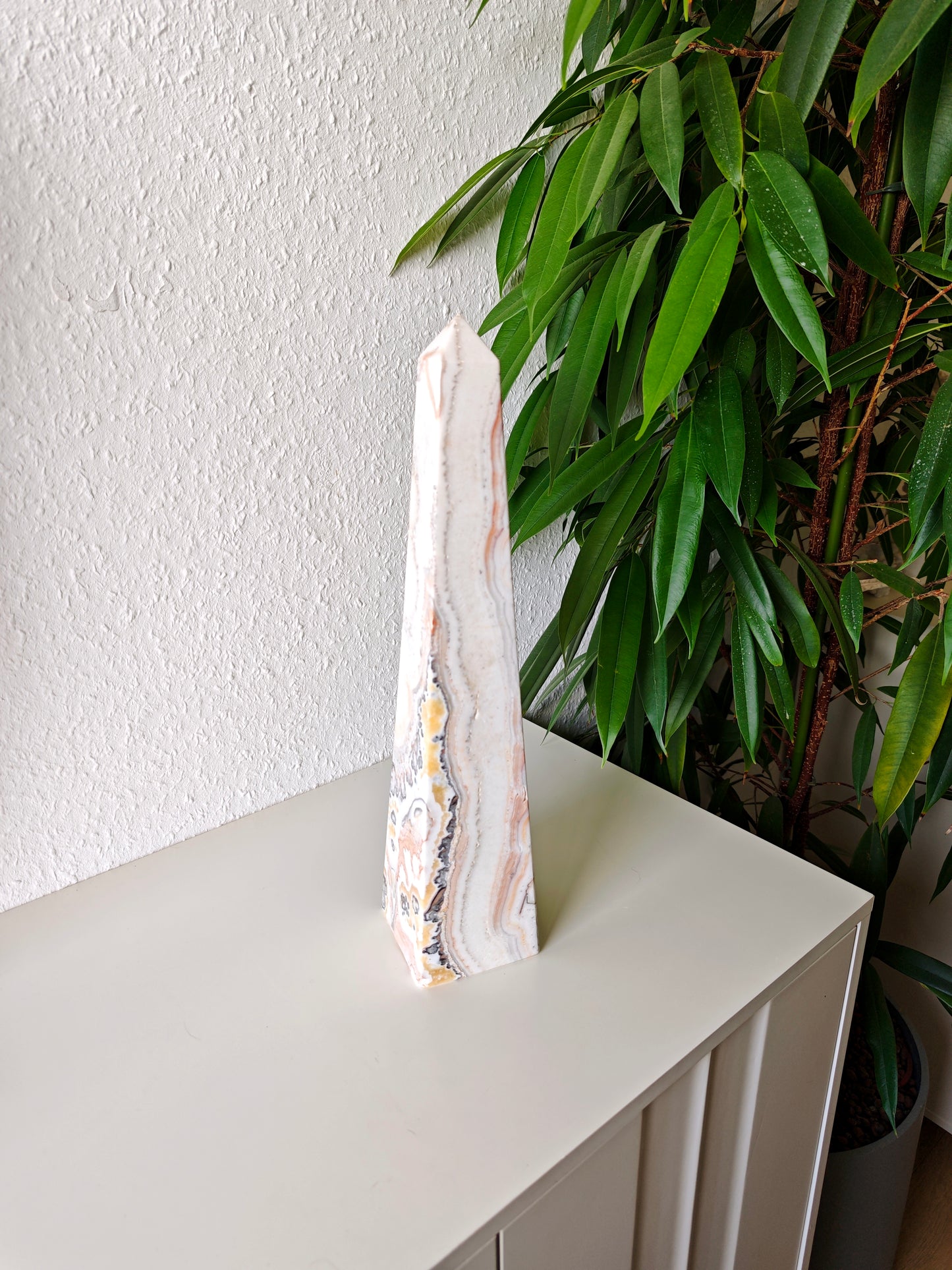 Dendritischer Orangen Calcit